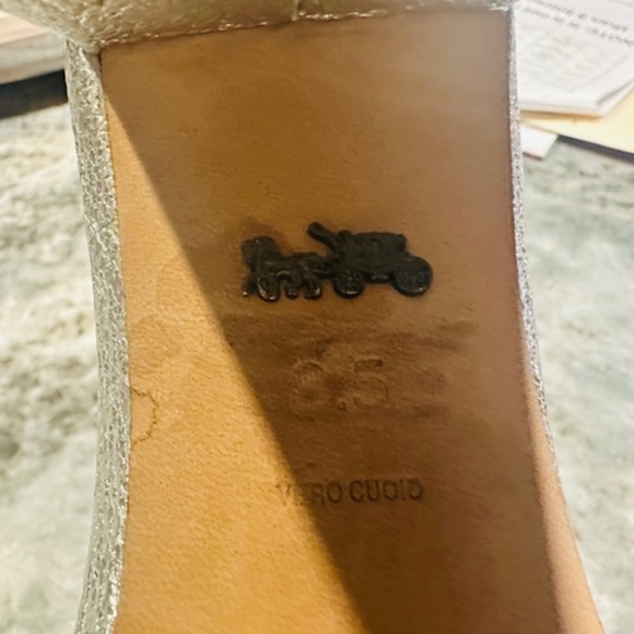 Coach Sparkly Silver Block Vero Guoio Sandals Size 8.5 - Picture 13 of 16